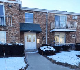 56 Townsend St. B 13, Abington, MA 02351