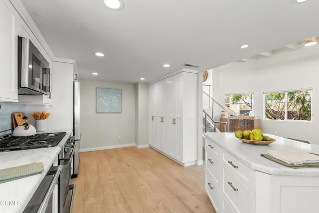 5040 Island View Street, Oxnard, CA 93035