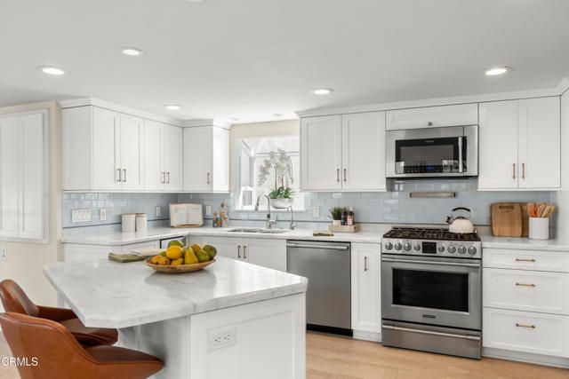 5040 Island View Street, Oxnard, CA 93035