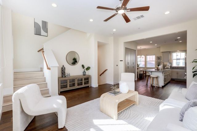 1926 Stella Street, Mountain View, CA 94043