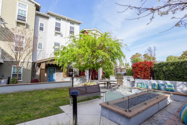 1926 Stella Street, Mountain View, CA 94043