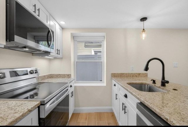 01 Kingman Ave B, Revere, MA 02151