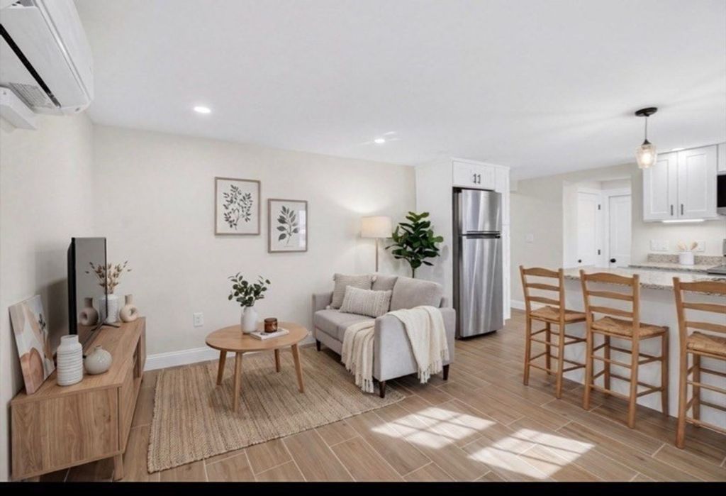 01 Kingman Ave B, Revere, MA 02151