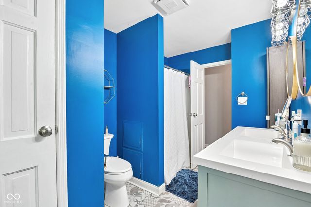 7969 Charlecot Drive, Indianapolis, IN 46268