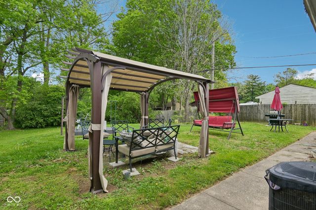 7969 Charlecot Drive, Indianapolis, IN 46268