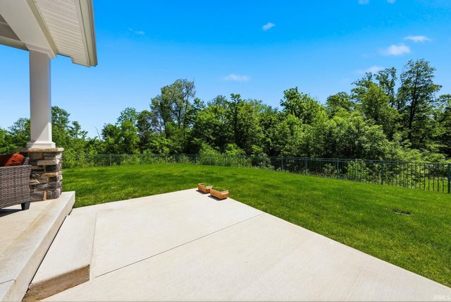 5801 Lourdais Court, Fort Wayne, IN 46818