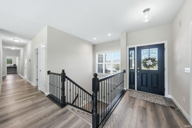 5801 Lourdais Court, Fort Wayne, IN 46818