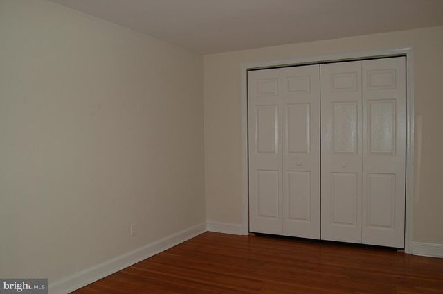 309 VILLAGE RD, Wilmington, DE 19805