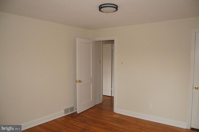 309 VILLAGE RD, Wilmington, DE 19805