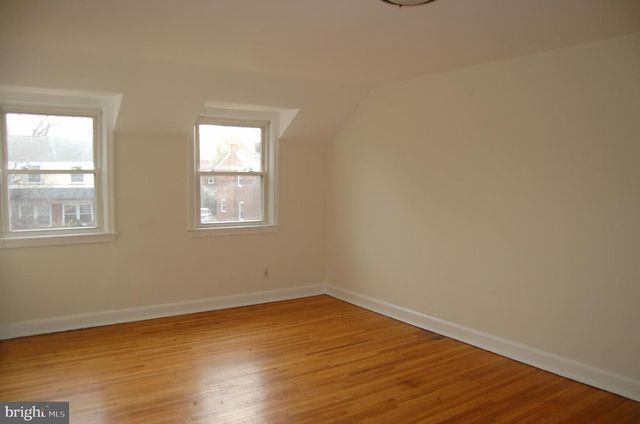 309 VILLAGE RD, Wilmington, DE 19805