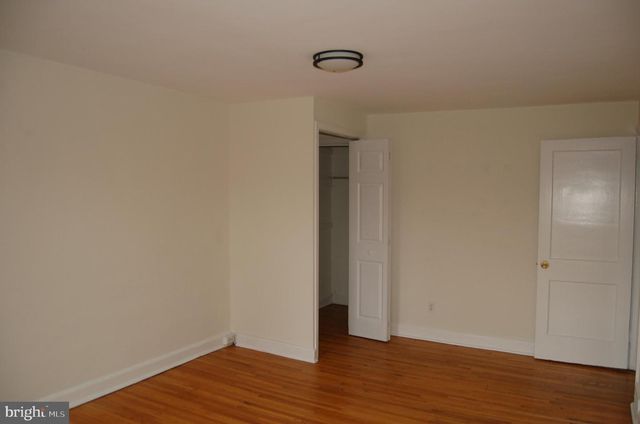 309 VILLAGE RD, Wilmington, DE 19805