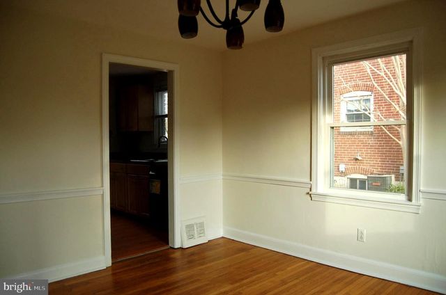 309 VILLAGE RD, Wilmington, DE 19805