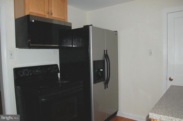 309 VILLAGE RD, Wilmington, DE 19805