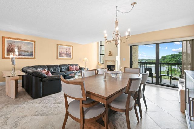 364 Golfview Road 506, North Palm Beach, FL 33408