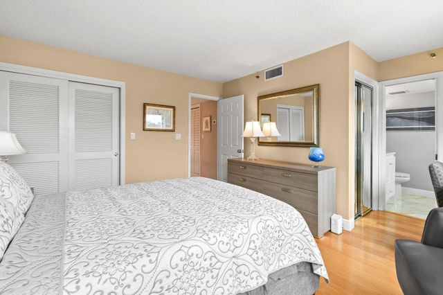 364 Golfview Road 506, North Palm Beach, FL 33408