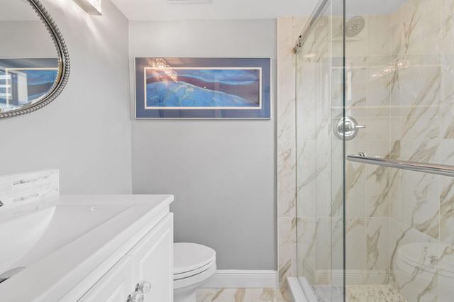 364 Golfview Road 506, North Palm Beach, FL 33408