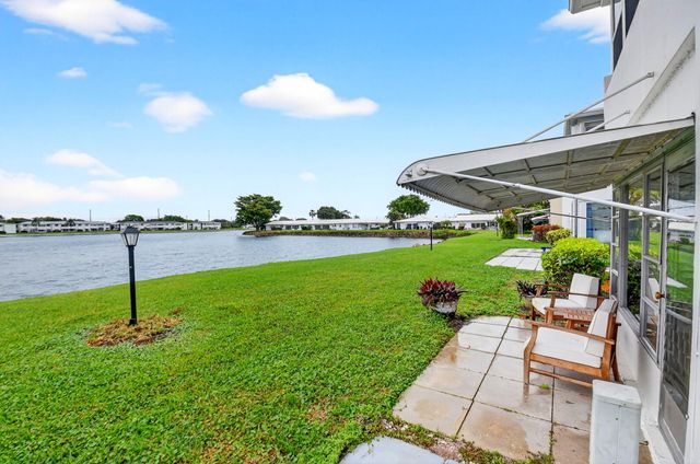 1801 Ocean Drive 108, Boynton Beach, FL 33426