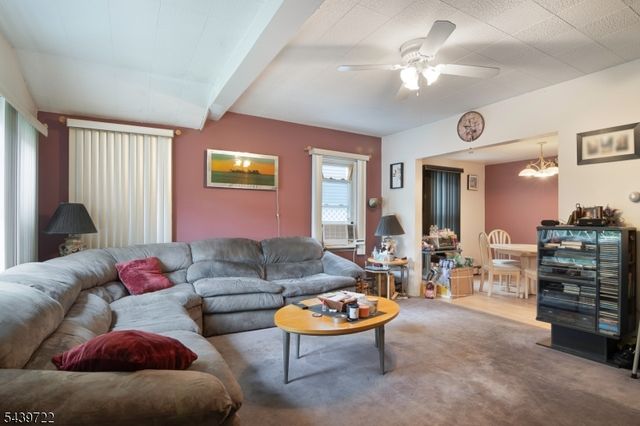 405 Kingsland Ave, Lyndhurst Twp., NJ 07071