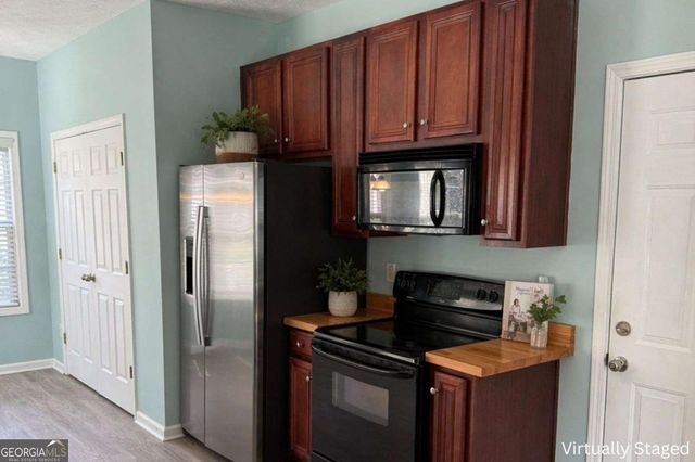 2555 Flat Shoals Road 1705, South Fulton, GA 30349