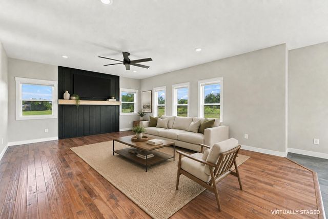 11427 Heintzelman Road NE, Rockford, MI 49341