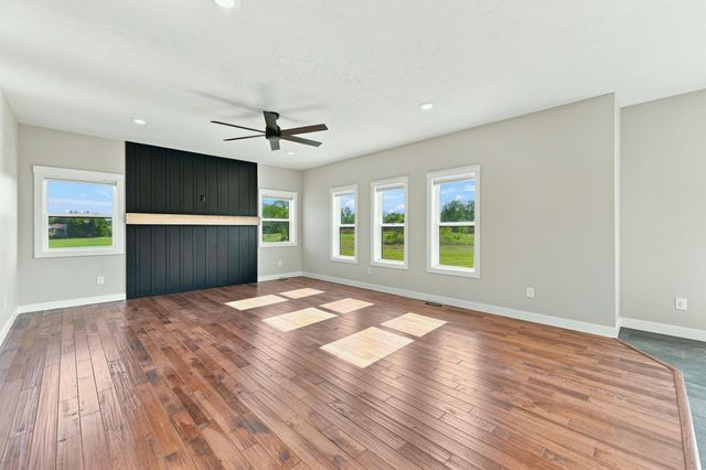 11427 Heintzelman Road NE, Rockford, MI 49341