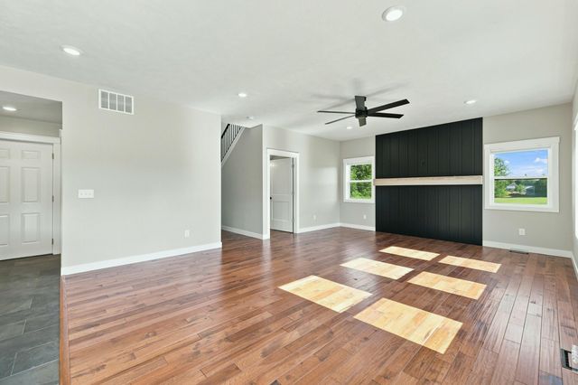 11427 Heintzelman Road NE, Rockford, MI 49341