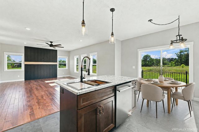 11427 Heintzelman Road NE, Rockford, MI 49341
