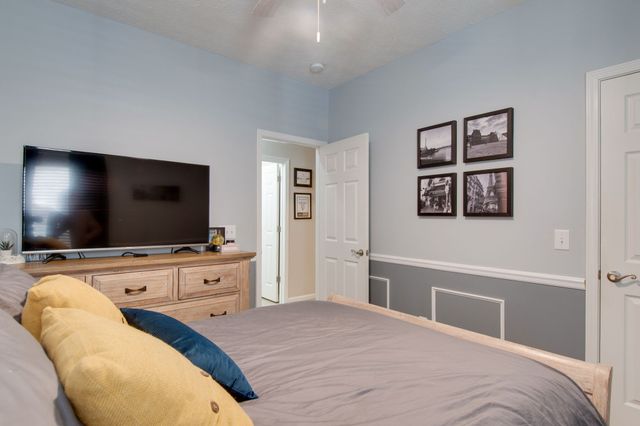 1025 Park Run Dr, Franklin, TN 37067