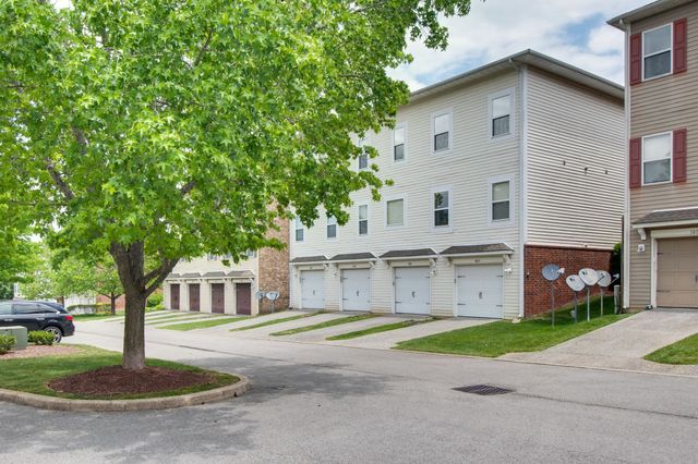 1025 Park Run Dr, Franklin, TN 37067