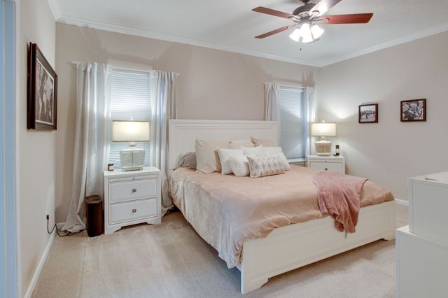 1025 Park Run Dr, Franklin, TN 37067