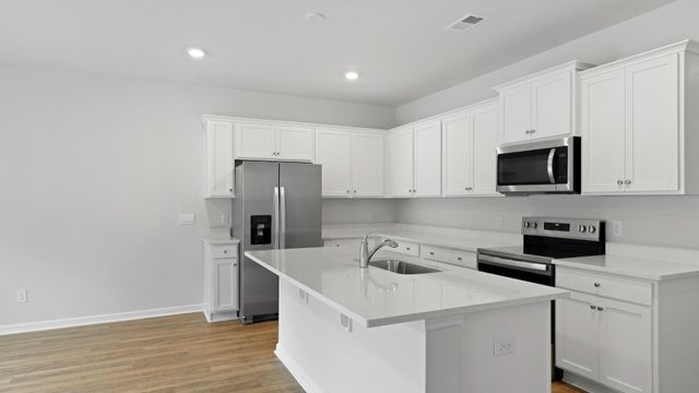 557 Gahagan Road, Summerville, SC 29485