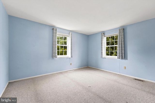 1928 APPALOOSA RD, Warrington, PA 18976
