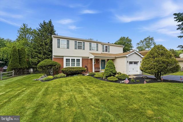 1928 APPALOOSA RD, Warrington, PA 18976