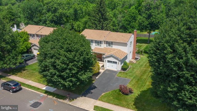 1928 APPALOOSA RD, Warrington, PA 18976
