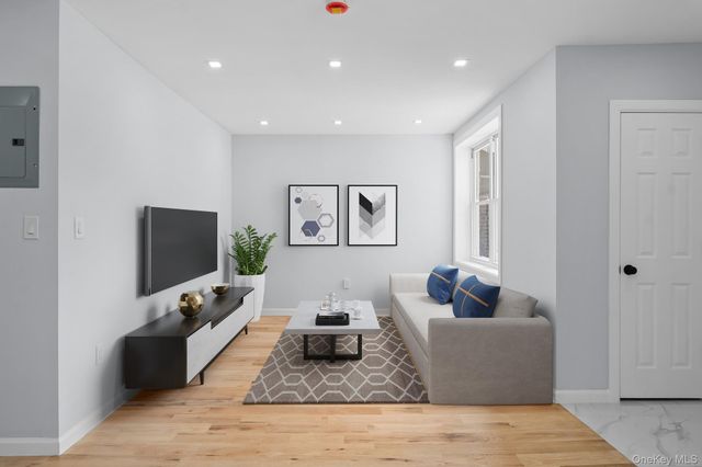 997 E 52nd Street, Brooklyn, NY 11234