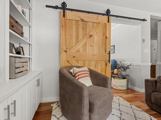 14 Red Cedar Lane, Shelburne, VT 05482
