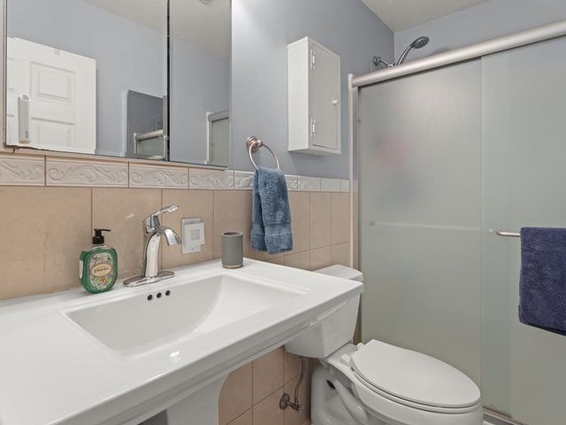 14 Red Cedar Lane, Shelburne, VT 05482