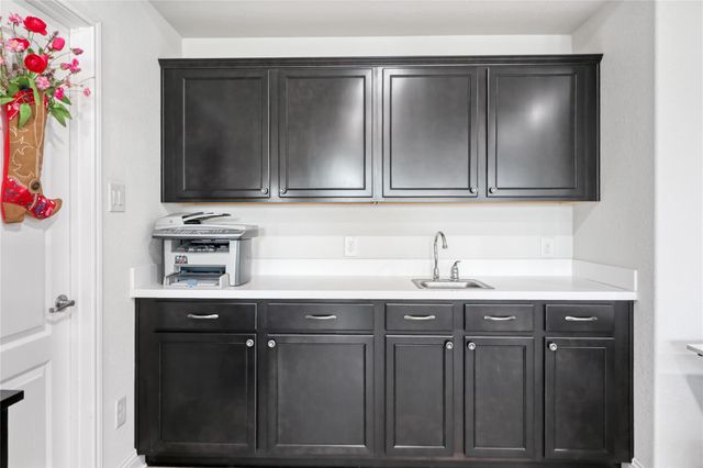 17918 Kathywood Drive, Tomball, TX 77377