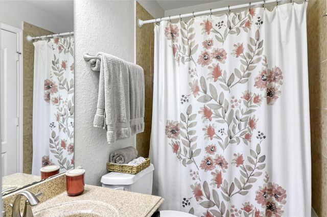 17918 Kathywood Drive, Tomball, TX 77377