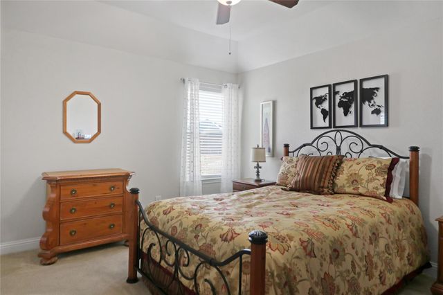 17918 Kathywood Drive, Tomball, TX 77377