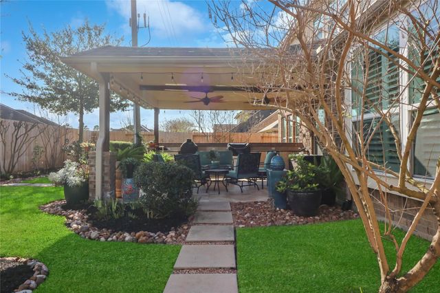 17918 Kathywood Drive, Tomball, TX 77377