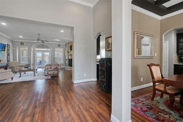 17918 Kathywood Drive, Tomball, TX 77377