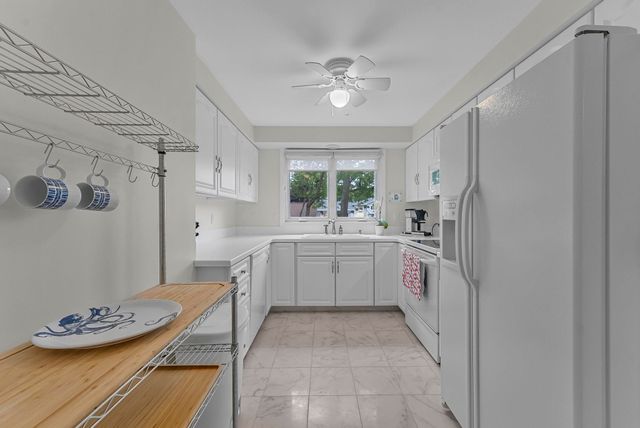 1717 U.S. 31 N. 35, Traverse City, MI 49686