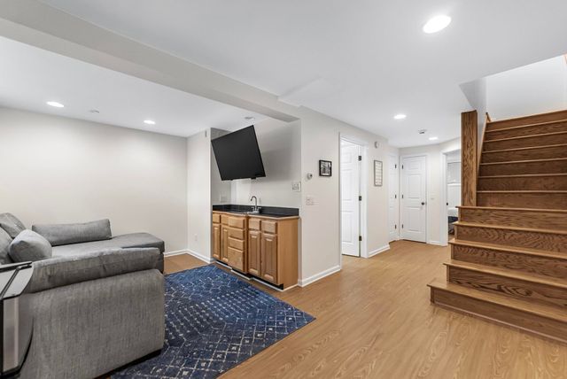 1717 U.S. 31 N. 35, Traverse City, MI 49686