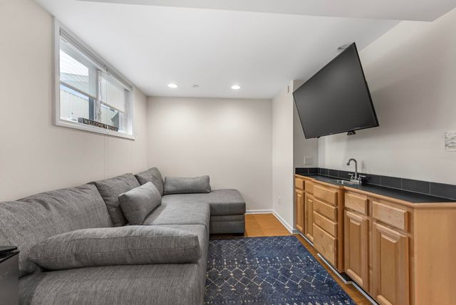 1717 U.S. 31 N. 35, Traverse City, MI 49686