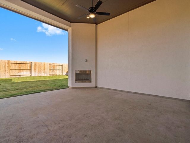 302 Marsh Wren Way, Magnolia, TX 77354