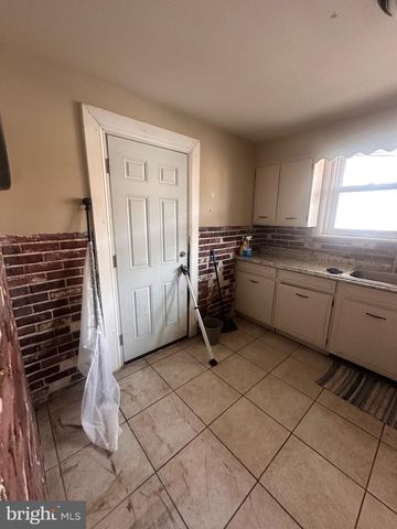 953 ANCHOR ST, Philadelphia, PA 19124