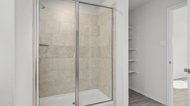 201 McNamara CT, Jarrell, TX 76537