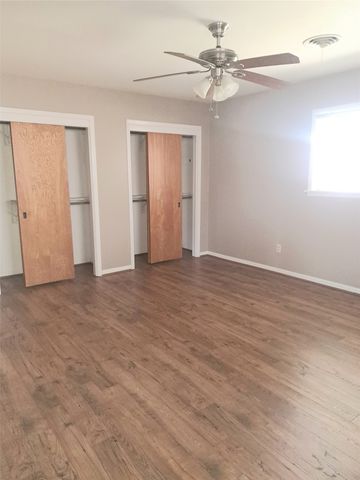 5301 Rutland Avenue, Fort Worth, TX 76133