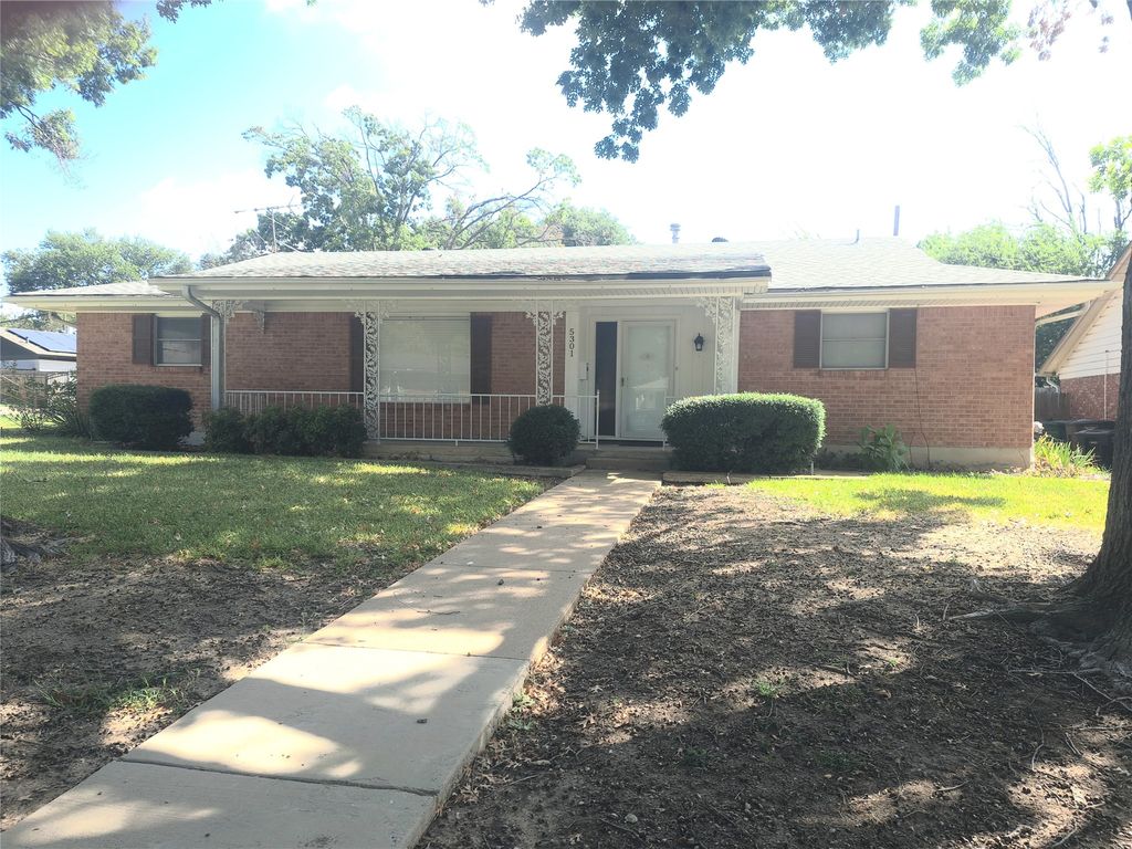 5301 Rutland Avenue, Fort Worth, TX 76133
